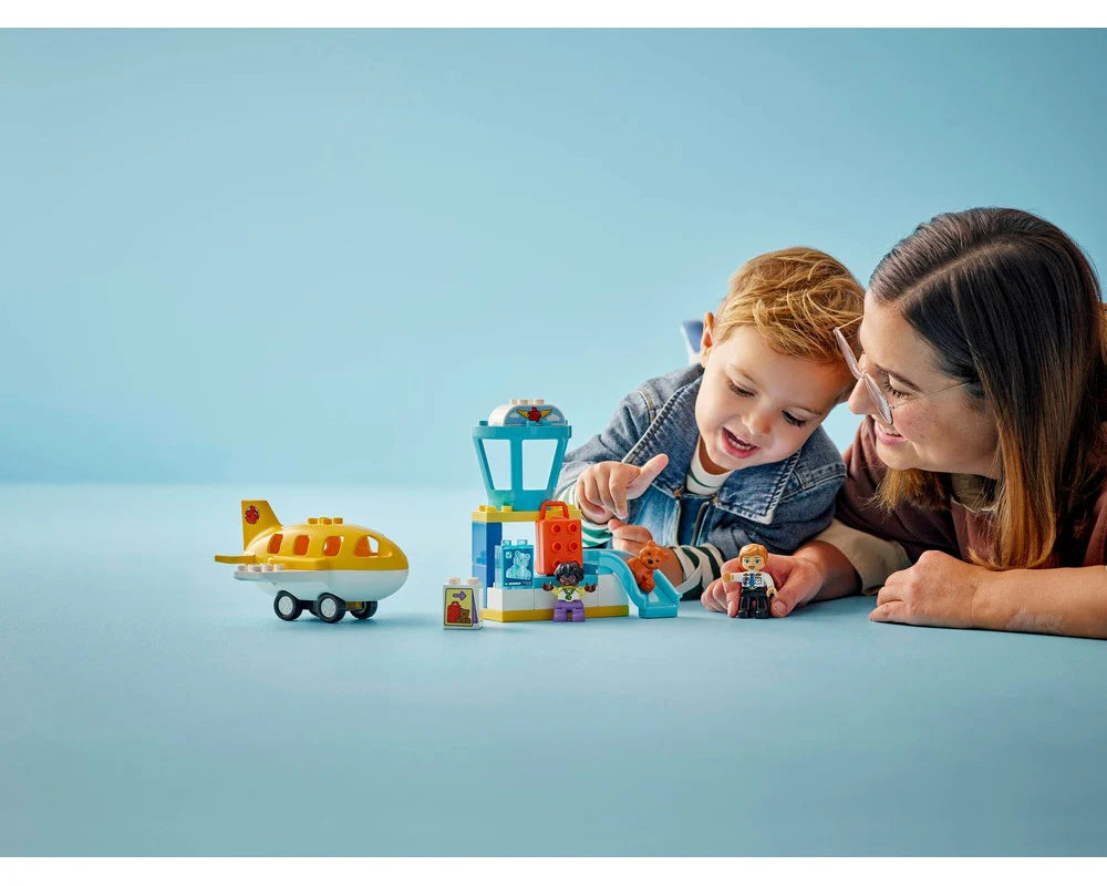 LEGO® Duplo First Time At The Airport (10443)