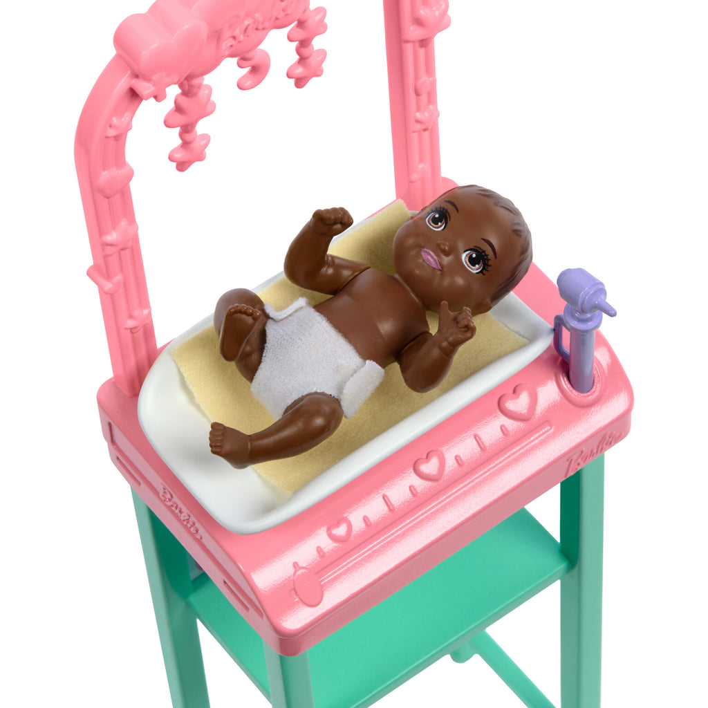 Barbie® Παιδίατρος (JCR72)