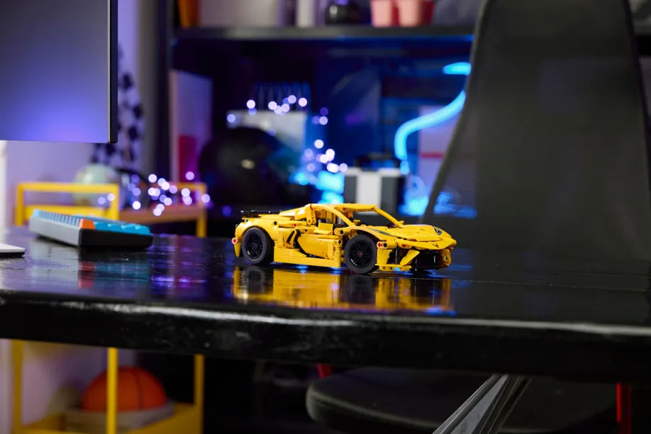 LEGO® Technic Chevrolet Corvette Stingray (42205)