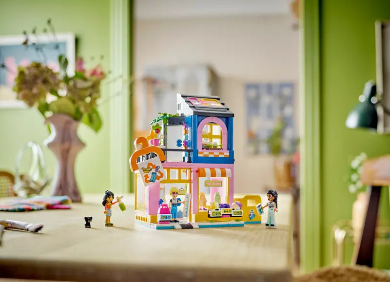 LEGO® Friends Vintage Fashion Store (42614)