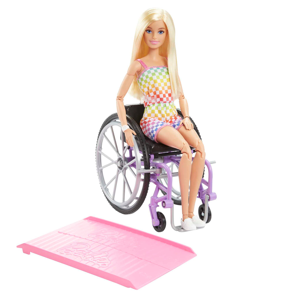 Barbie® Koύκλα και Αξεσουάρ (HJT13)