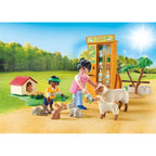 Playmobil Ταΐζοντας Τα Ζωάκια (72007)